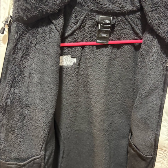 The North Face hyvent Women's red Jacket medium - Picture 6 of 7